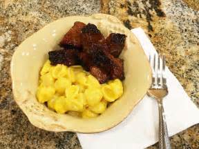 Burnt Ends With Mac And Cheese