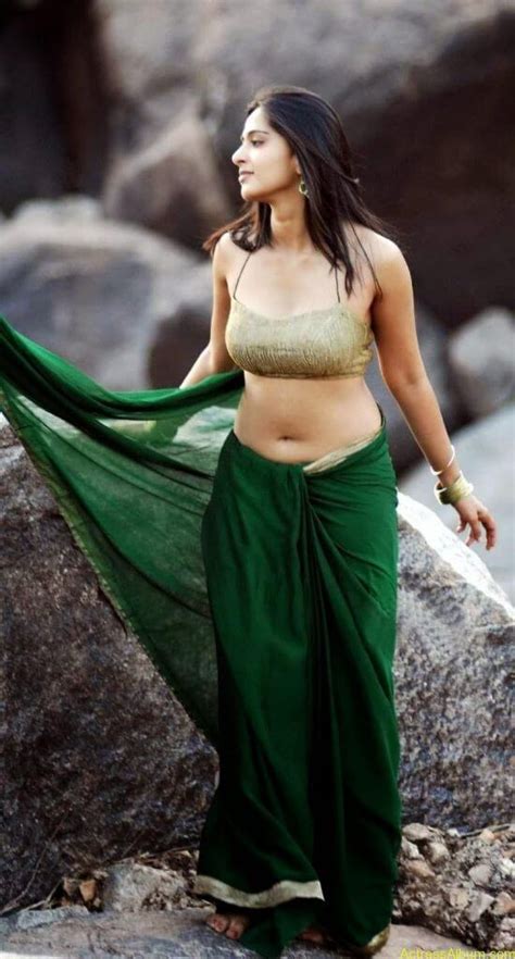 Hot Actress Anushka Shetty Saree Blouse Navel Spicy Stills