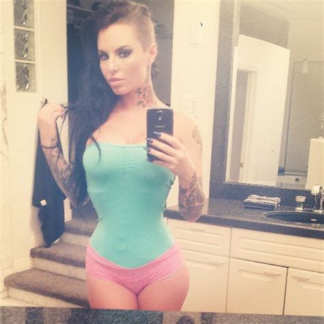 Christy Mack Is Offering A Blow Job Pics