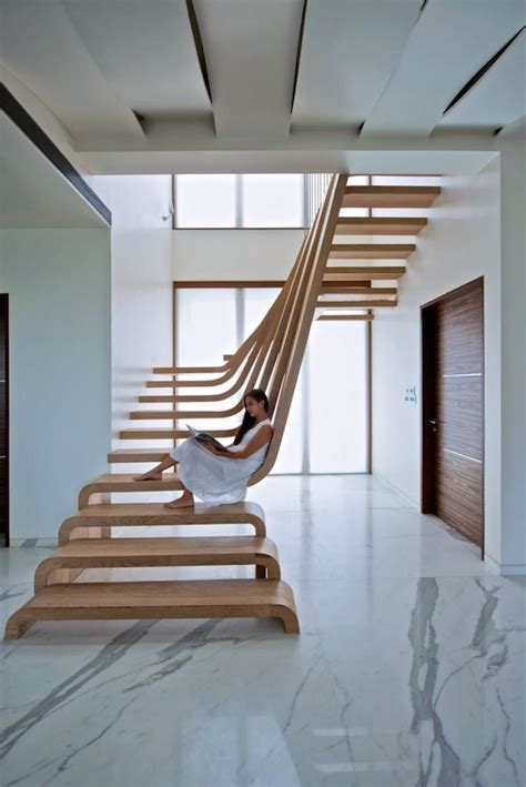 examples  modern stair design    step   rest