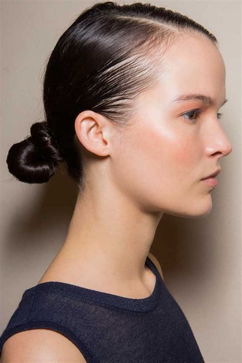 Des idées de coiffures faciles - Elle