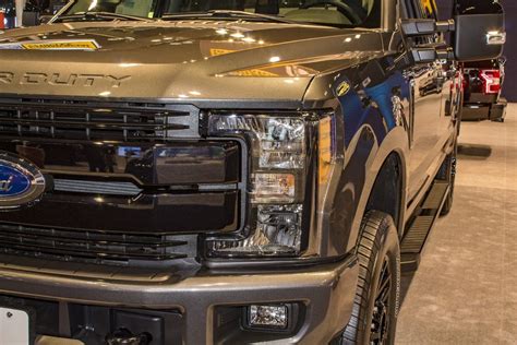 2020 Ford F 350 Super Duty Lariat Pictures Photos Wallpapers And