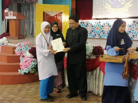 Sekolah kebangsaan bandar baru darulaman: Klik Disini untuk lihat lagi gambar/Pengguna Telefon Pintar