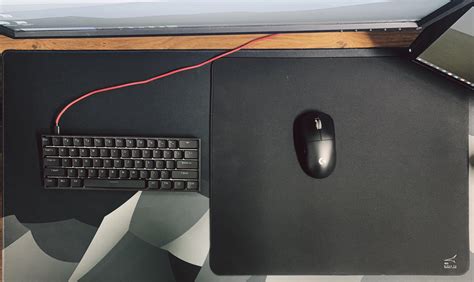 PSA: Highest size custom Inked Gaming deskmats fit an XL Artisan