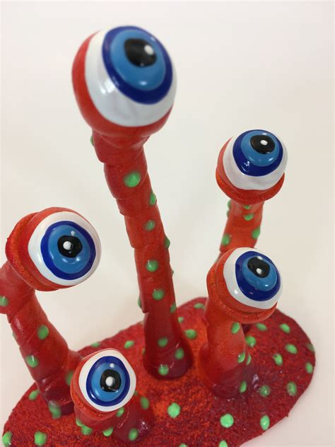Halloween Eyeballs5 Ceramic Eyeball Sculpture Halloween Horror Prop