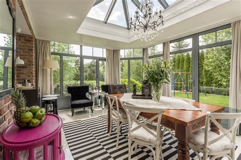 Conservatory decorating ideas to make it cosy all year | loveproperty.com