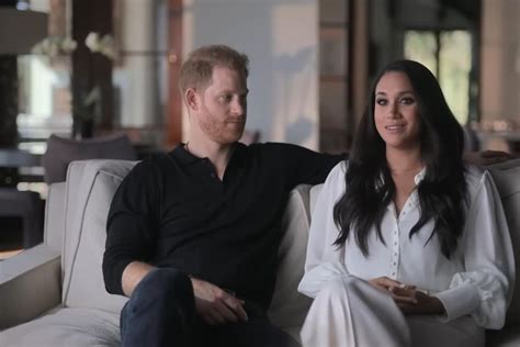 prince harry blames tabloids for meghan markle s miscarriage