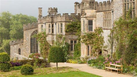 Haddon Hall Beautiful Country House In The Peak District