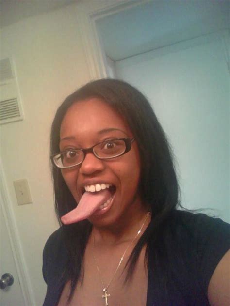 Mdolla The Longest Tongue In The World Pics