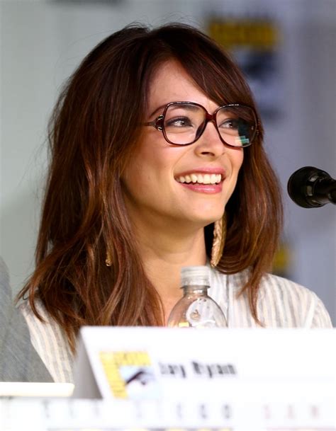 Kristin Kreuk Looked Adorable At The Beauty And The Beast Panel