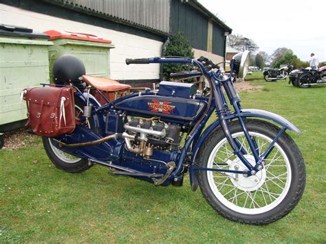 The 1918 Henderson Deluxe And Schwinn The Henderson Deluxe Marked The