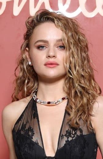 Joey King Fabulous Long Curly Hairstyle 2023 Pomellato High