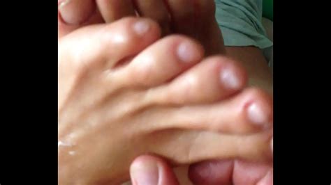 Reverse Footjob From My Amateur Footslut With Happy Ending