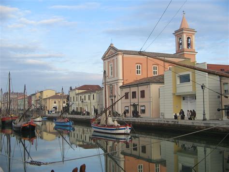 La morte di ettore bontempi, avvocato riminese di 59 anni, annegato. Pin su It. Rimini-Riccione, San Leo, Emilia Romagna