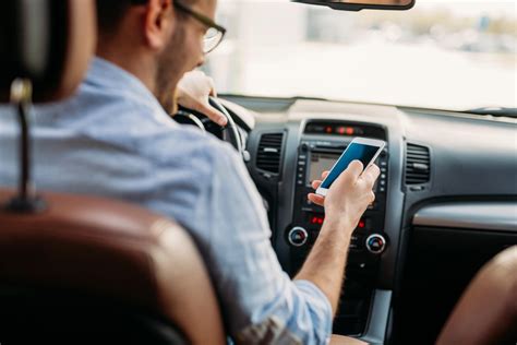 Theres Surprising New Research About Distracted Drivers