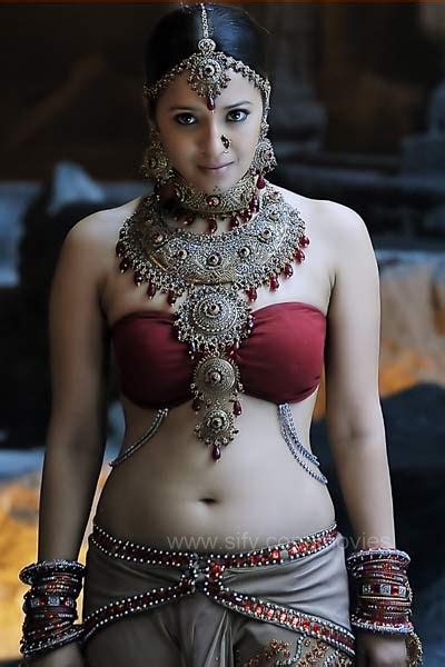 Reema Sen Kolkata South Indian Tamil Hot Actress And Model Big Boobs