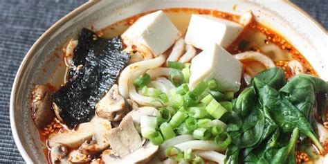 Udon Recipes The Japanese Noodle Thatll Make You Feel Great About Winter Huffpost