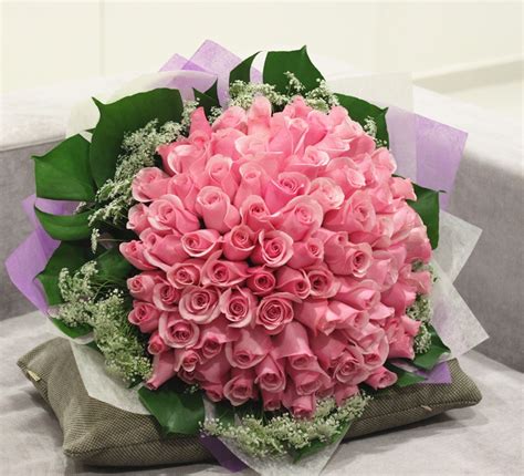 Send T Philippines 99 Pink Rose Bouquet