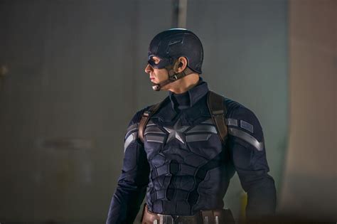 Captain America The Winter Soldier Costume Shows Little Uniform Ity