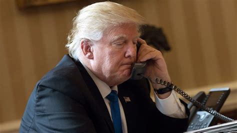 Trumps Voice Hotline Trolled With Calls About Space Aliens