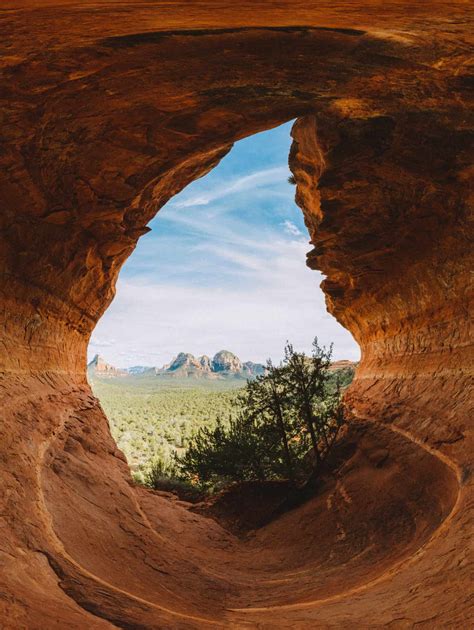 Hike To The Birthing Cave In Sedona Arizona A Secret Gem Hidden In