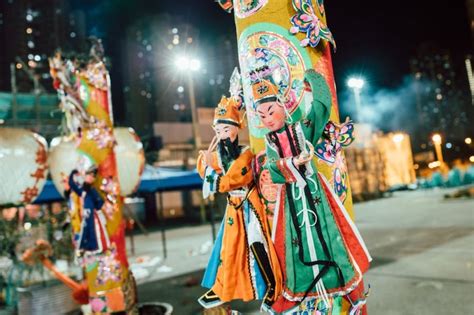 Here in hong kong, the chiu chow communities celebrate with chinese opera performances and special ceremonies which are officially recognised as part of china's intangible cultural heritage. 6 Interesting Traditions You Never Knew About Hong Kong ...