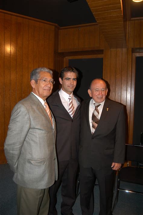 Arturo macías get gored in the neck. Programa "Fiesta Brava" (Grupo ACIR Nacional)
