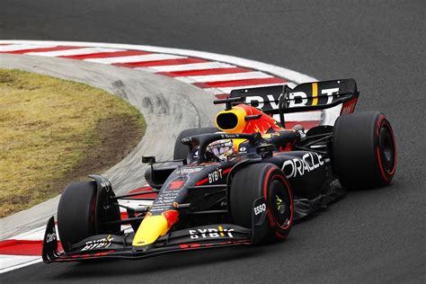 Verstappen Red Bull Cant Afford Slip Ups Even With Great Lead