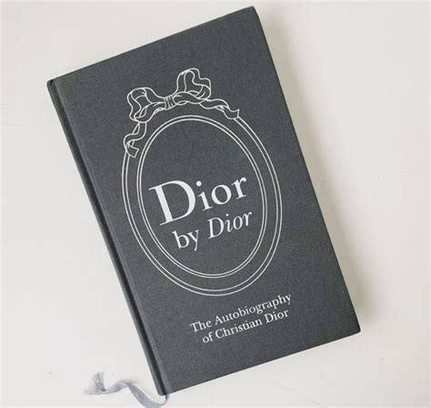 Книга Dior By Dior Book Cover Christian Autobiography