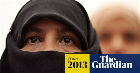 Veils In Court Judges To Be Given Guidance Says Lord Chief Justice Islamic Veil The Guardian