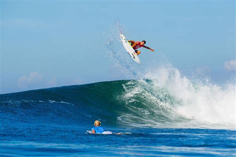 Julian wilson is an australian professional surfer who competes on the world surf league men's world tour. Photos: Day 5 at the Oakley Pro Bali - Photo | Red Bull ...