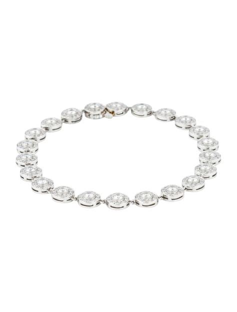 You'll find a gold diamond tennis bracelet for those who love glam. Tiffany & Co. Platinum 2.57ctw Diamond Circlet Tennis ...