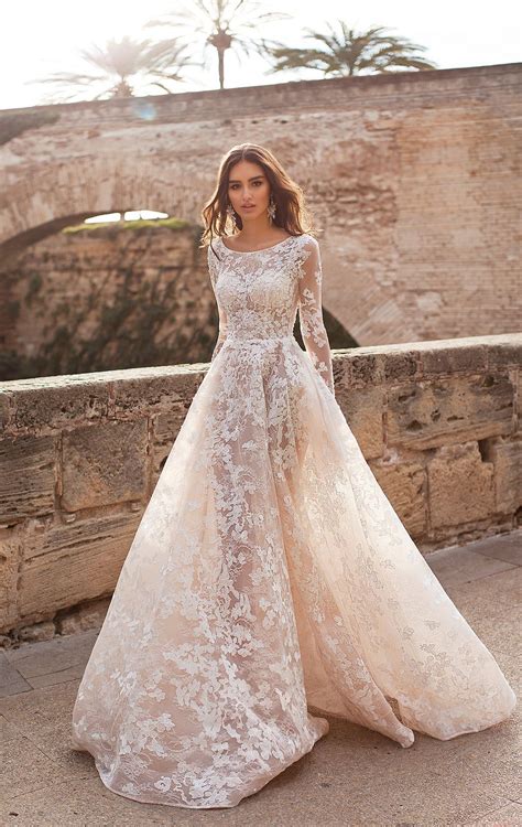 Naviblue Bridal 2018 Wedding Dresses Dolly Bridal Collection