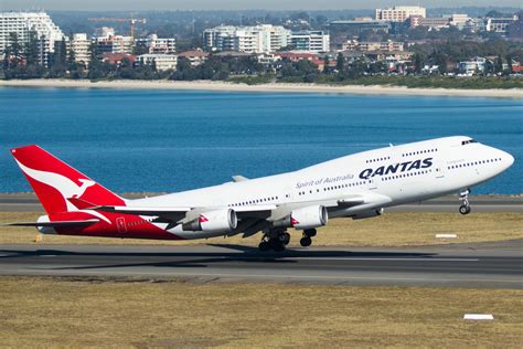 Goodbye Queen Of The Skies Qantas Bids Farewell To Boeing 747 After 50