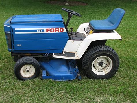 Ford Lgt 165 Lawngarden Tractor