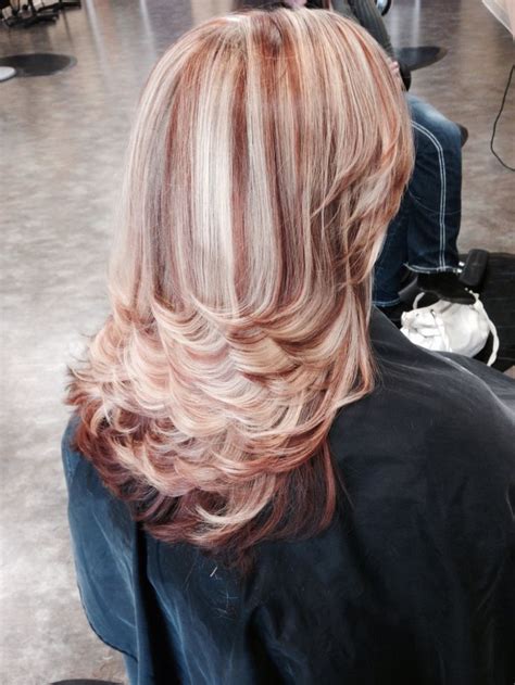 Therighthairstyles.com 55 fall hair color ideas for blonde brown and auburn. Pin on Hurr