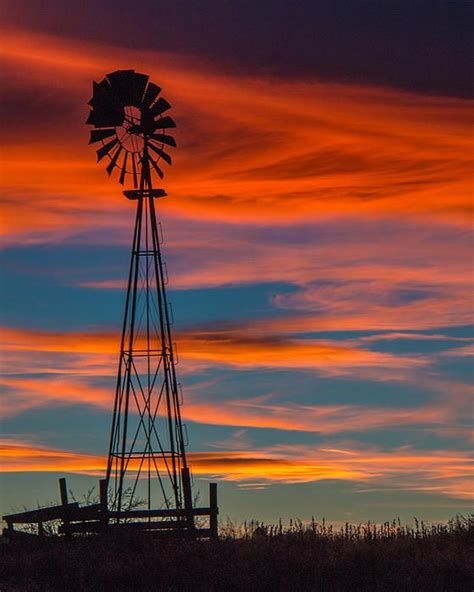Windmill In Sunset By Dawn Key Windmill Images Farm Windmill