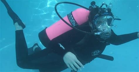 The Unusual World Of Underwater Fetish Page