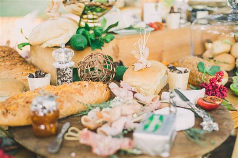10 Wedding Food Ideas Your Guests Will Love My Practical Wedding Guide