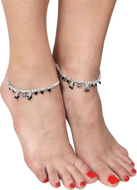 15 Best Anklets Design For Women In India