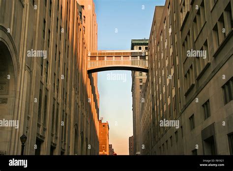 Bridge Connecting Two Buildings Hi Res Stock Photography And Images Alamy