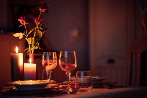 Should You Cook Dinner For Your Date Insidehook