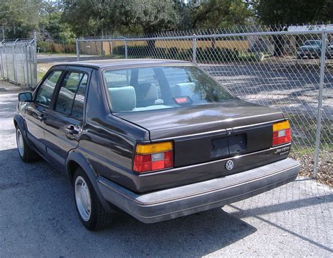 Volkswagen Jetta 16 1990 Technical Specifications Interior And