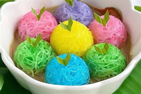 Praktis Bikinnya Cantik Hasilnya Cara Bikin Kue Putu Mayang Bihun