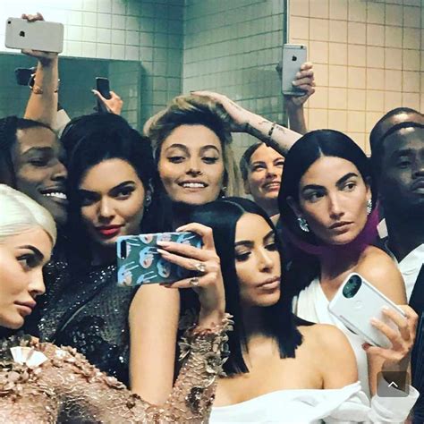 Met Gala Bathroom Selfies From Kylie Jenner And More