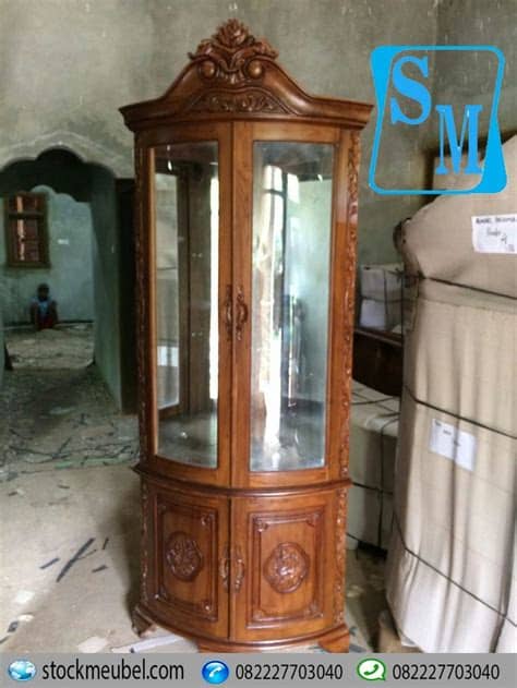 Lemari pajangan hias kristal kaca 2 pintu. Harga Lemari Hias Sudut Kayu Jati Model Mawar Ukir Jepara ...