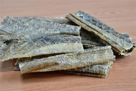 A Guide To Fish Skin Dog Treats By Jo The Vet Kip And Twiggys