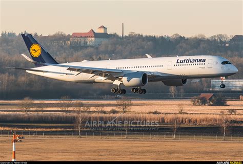 D Aixg Lufthansa Airbus A350 900 At Munich Photo Id 1184702