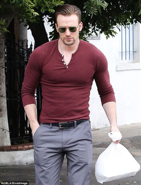 Christopher evans robert evans luke evans oh captain my captain chris evans captain america man thing marvel attractive guys stucky steve rogers. Chris Evans Height Weight Body Statistics and Facts