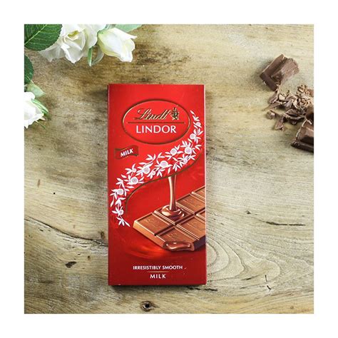 Lindt Lindor Milk Chocolate Bar 100g Bakers Larners Of Holt